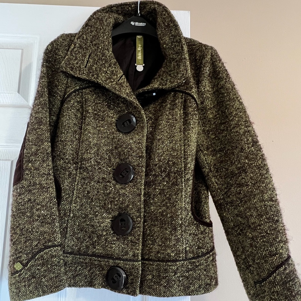 Women's wool coat in Olive